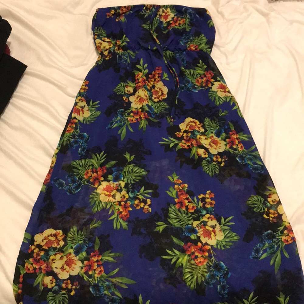 Floral print maxi dress, size small